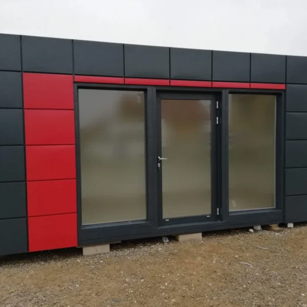 Container box bureau-shop aménagé