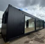 Conteneur modulaire 32x10 pi – Bureau/Cantine avec baies vitrées – Image 4