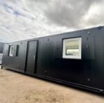 Conteneur modulaire 32x10 pi – Bureau/Cantine avec baies vitrées – Image 9