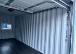 Conteneur Maritime 20 Pieds avec Porte Hörmann, Porte d’Entrée et Fenêtre – Image 15